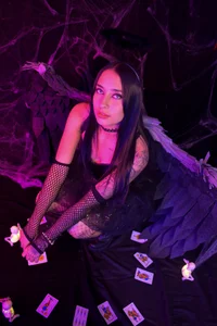 charlotte_kisss Darkness... 🕷 Pic 4