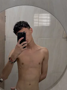 wal_jonesのWalの枚の写真