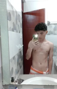 Pier_bellako69のPublicの 2枚の写真