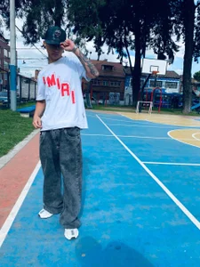 Aaron_Brink_ Funny, dominant and straight Foto 2