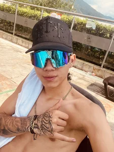 Paul Ponce 😈 de paul_ponce Foto 2