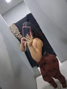 Aurora_Rinaldi Public Hình