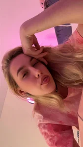 AnnikaPrincess's pink vibe 💕 Sex Photo 4