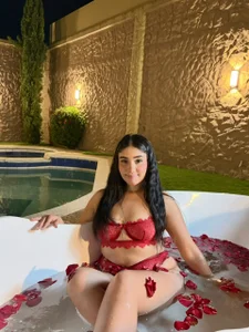 Sexy bath night 🛁🫧💋 de Belliinda_21 Foto 3