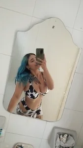 sweetcoralinee HI uwu Pic