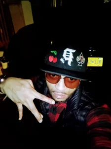 Slystrokherdown Public Pic 8