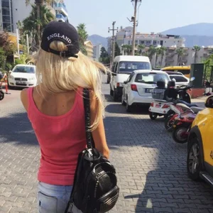 sexyshowow Public Foto