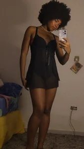 AriLennox_ Body Εικόνα 5