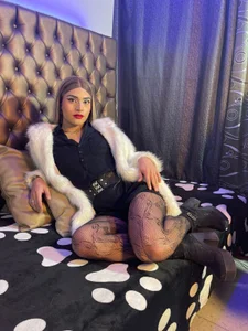 lailahdark university outfit 😈🥵 Hình 5