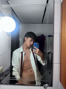 _morghan_ schoolboy Hình 4