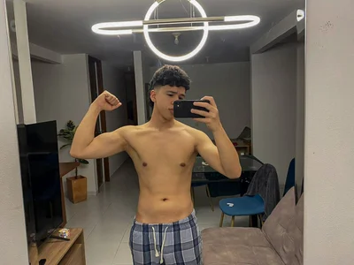 LeoFox__'s XXX Nude Photo 2