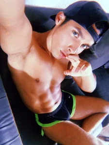 Xxxander26Erotic Bild 3