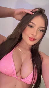 IvyJonesX Girly 🩷🌸🎀 Immagine 