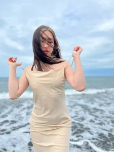 Maddi_s_here Just me Pic 6