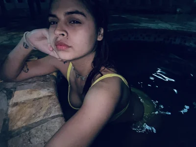 Alahia_Bliss_ Hot😈 Bilde 3