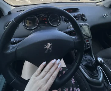 KissMissAngela manicure Pic