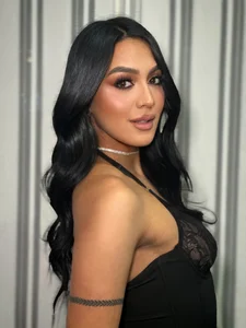 Sara_Greey 𝐿𝑒𝑡'𝑠 𝑔𝑒𝑡 𝑤𝑒𝑡💦 Immagine 