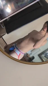 High_on_Skittles Public Foto 8