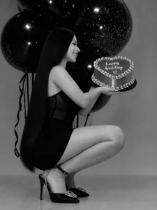 AmbarJenssen Its my birthday 🎉 Pic