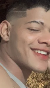 JordanParishh sexy smiley boy Immagine  2
