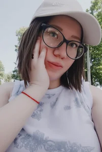 MaymeDeuel Ray trying to be cute Pic