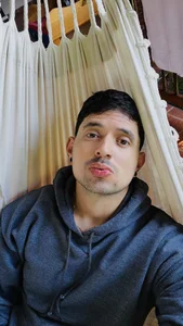 TroyeSavage A little more of me Kuva 5