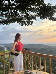 bitchyfarrah_moores69Public图片