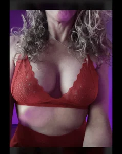 Bonnie-Kitou: Public ( 8 фото)