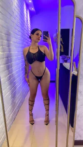 KateSunder Woke up like a baddie Foto 3