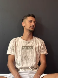 HayesNova Public Poză
