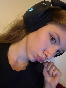 AphroditeOnOlympus hi Poză