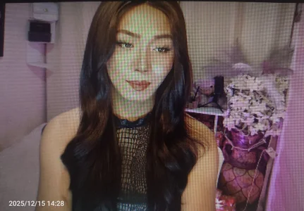 Katesy12 Come to me and play with me Foto 2