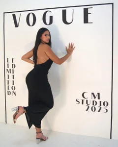 AmbarJames_ Fierce Elegance Foto 6