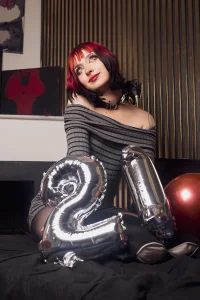 Zoe_Lynch_ MY BIRTHDAY 🎈🍰 Bilde