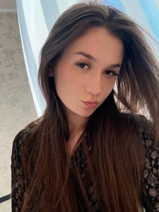 emilylovetokens Public  8টি ছবি