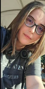 JulieAnnX: Public ( 3 фото)