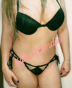 KittenBlondieのPublicの 5枚の写真