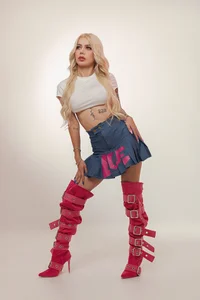 HannaConnor_ A Doll Billede 5