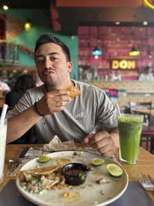 Thanks to our Alejo🇲🇽 - Mexican love💕 de Sofii_n_Diego  6 Imagens