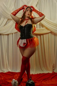 GiselleNoahXWhere's my big bad wolf? Bild 5