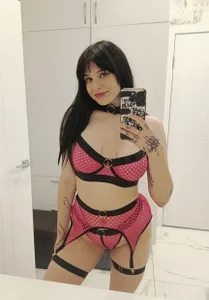 _Alison__ Sexy lingerie (u can request) Pic 2