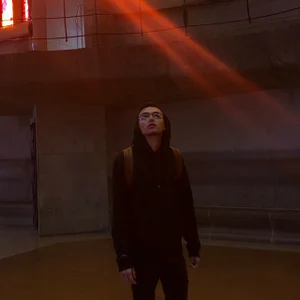 naked_psy Public Foto 4