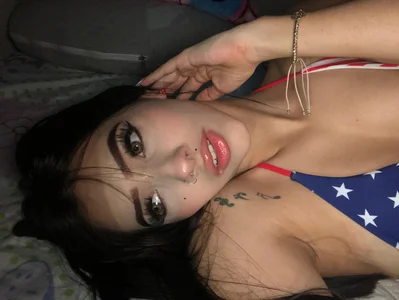 liccy_hall Ready for July 4? 💖💙🤍 Pic