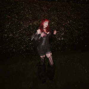 Magic_ivy a photo session on the street under the moonlight 🌛 Poză 3