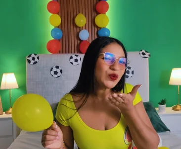 Victoria_BaileyのI'​m ​ready ​for ​the ​world ​cup⚽⚽🎉の 3枚の写真