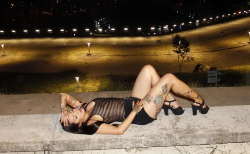 julianne_stoone Public зображення