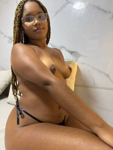 alena_kenner Hot pics 💋 Bilde 4