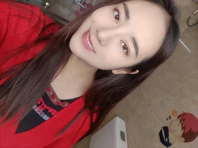 Zdjęcia Kayla-love Selfie1:  6