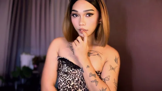 Kelly_Mckinney Kelly 1 Foto