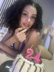 LillyDolls23 24🎂 Foto 3